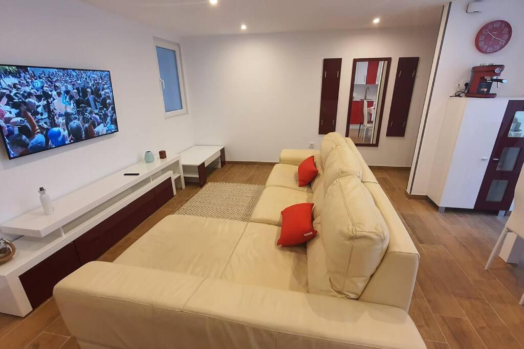 Apartamento Hyp - A Casa Da Fina Mino Exterior foto